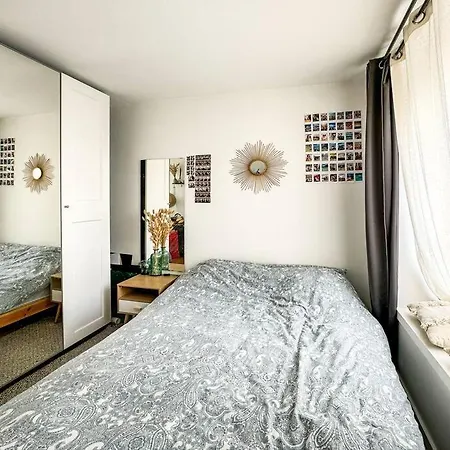 6 Personnes 11e Apartment *